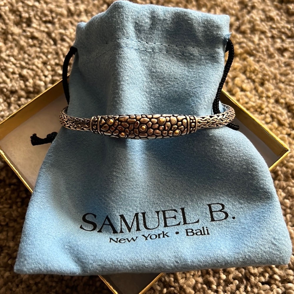 Samuel B. Mystique bracelet